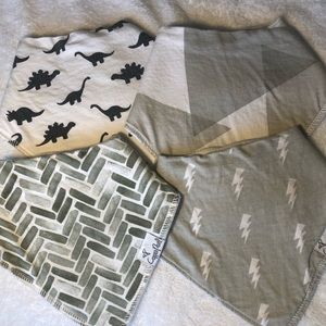 Copper pearl bibs Set of 4